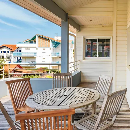 Face Ocean Grand Triplex 135m2 Apartment *